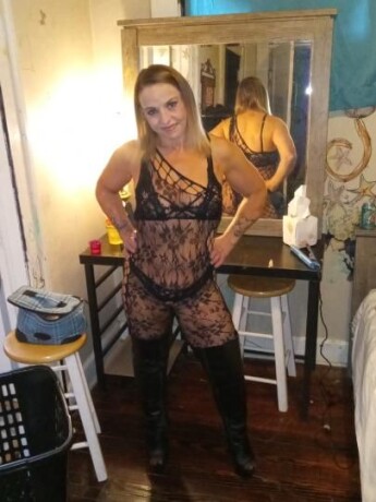 sinful-sindy-female-escorts-in-indianapolis-in-317-490-3411-big-0