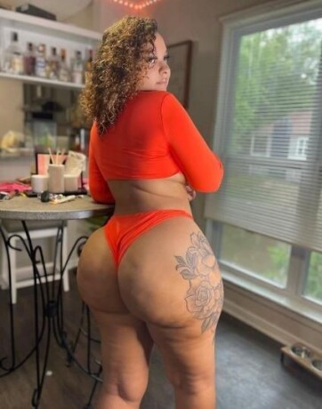 female-escorts-in-the-bronx-ny-917-525-2813-big-1