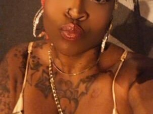 your-girlfriend-shemale-escort-in-richmond-va-240-900-6256