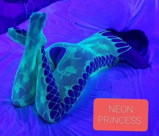 red-female-escorts-in-los-angeles-ca-408-502-7518-big-0